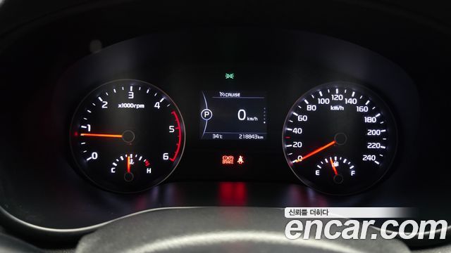 Kia Sportage 2016 — photo 8