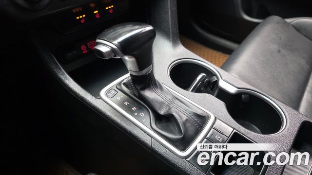 Kia Sportage 2016 — photo 9