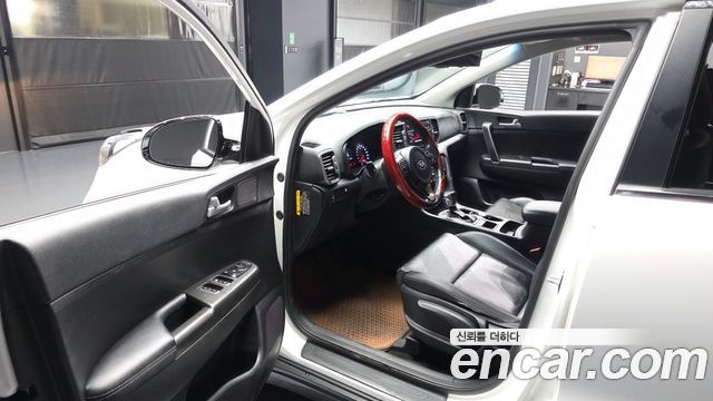 Kia Sportage 2016 — photo 10
