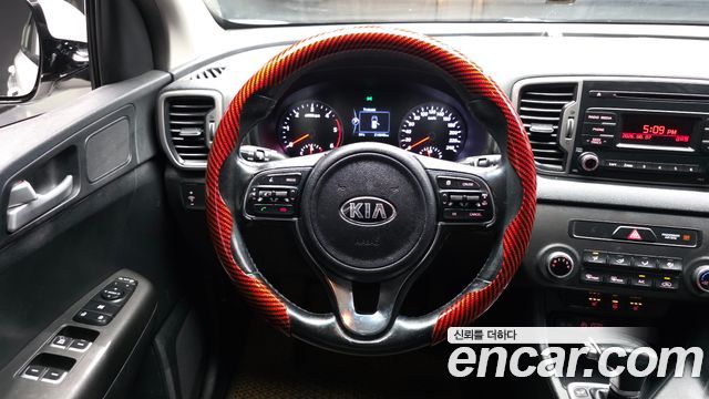 Kia Sportage 2016 — photo 13