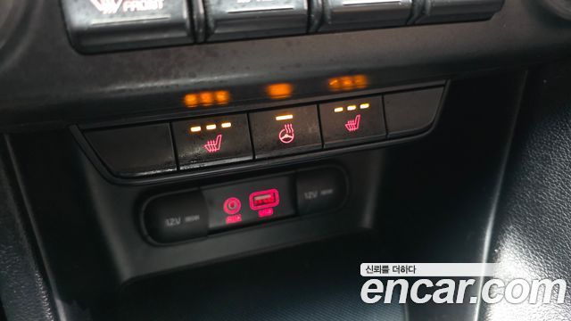 Kia Sportage 2016 — photo 16