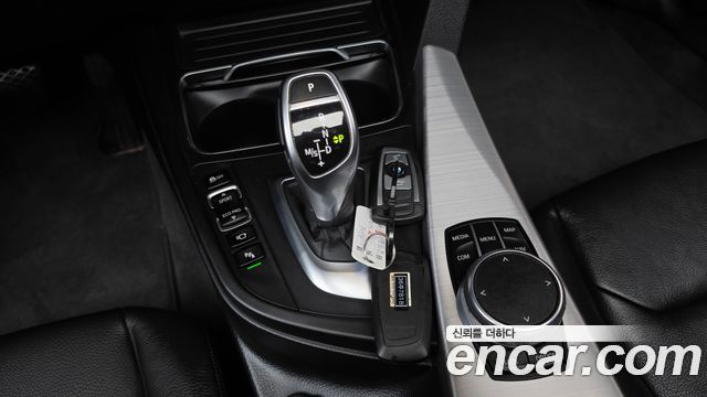 BMW 4-Series 2018 — photo 12