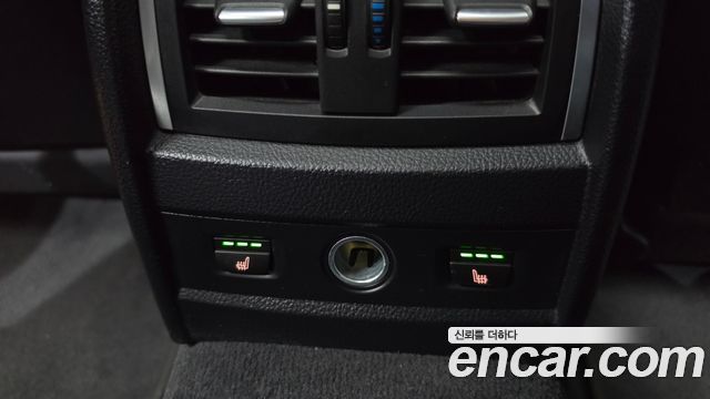 BMW 4-Series 2018 — photo 31