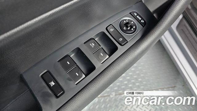 Hyundai Sonata 2016 — photo 27