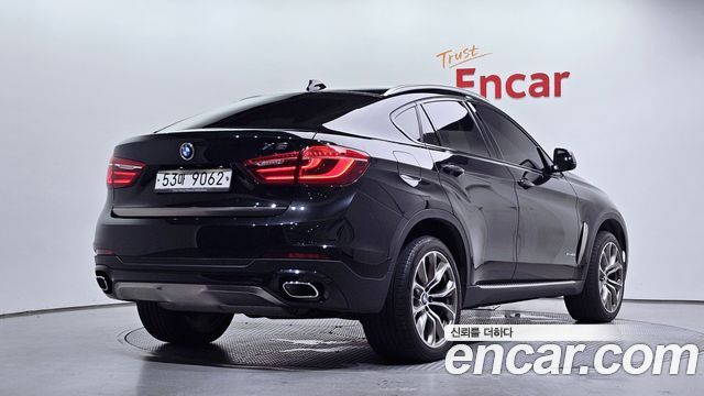 BMW X6 2017 — photo 2