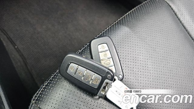 Hyundai i30 2012 — photo 23