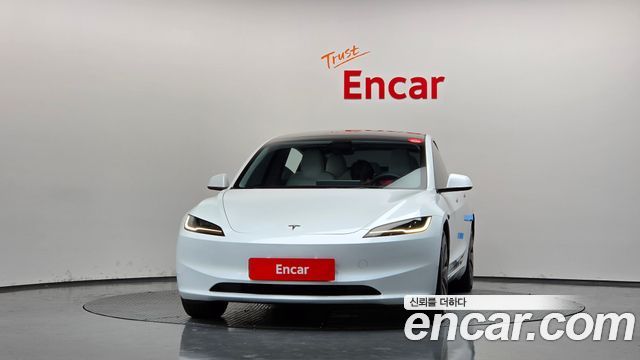 Tesla Model 3 2024 — photo 3
