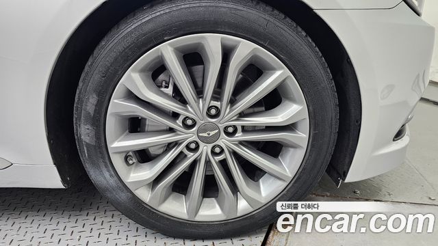 Hyundai Genesis 2014 — photo 7