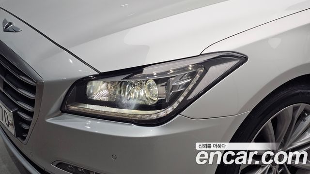 Hyundai Genesis 2014 — photo 8