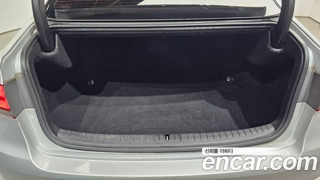 Hyundai Genesis 2014 — photo 32