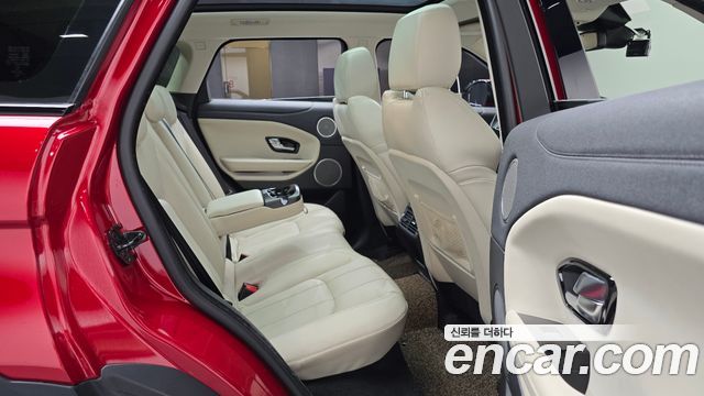 Land Rover Range Rover Evoque 2016 — photo 17