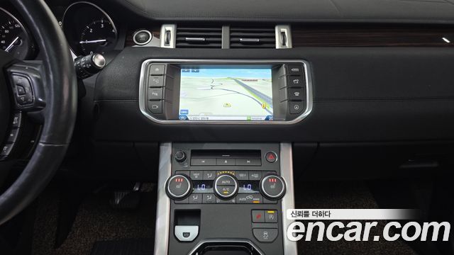 Land Rover Range Rover Evoque 2016 — photo 19