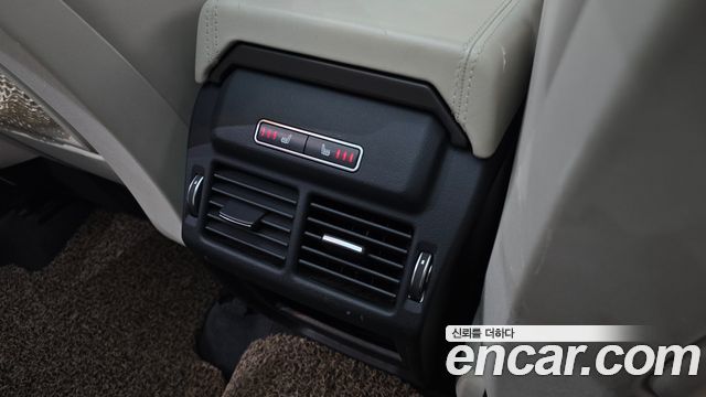 Land Rover Range Rover Evoque 2016 — photo 24