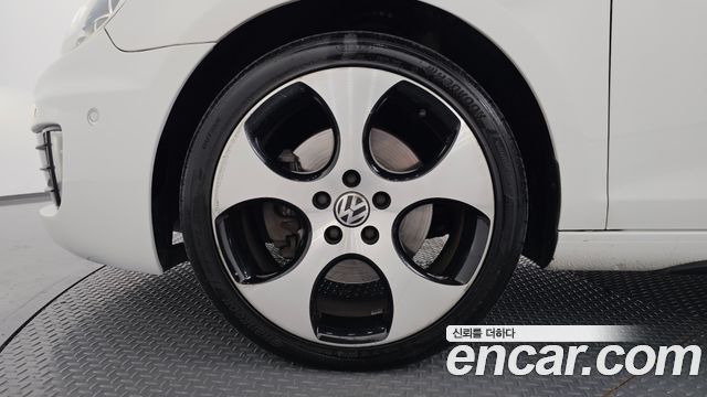 Volkswagen Golf 2010 — photo 5