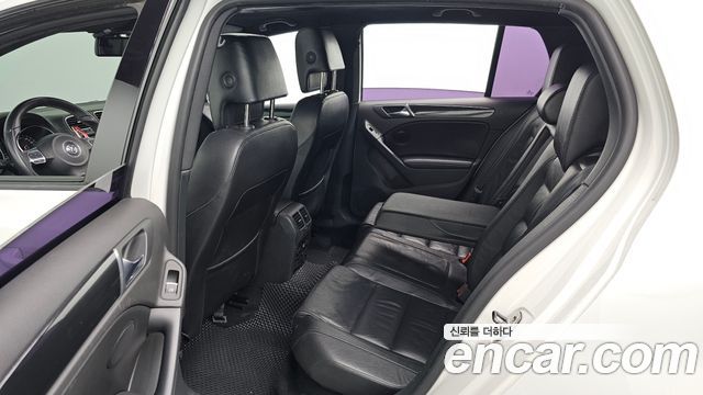Volkswagen Golf 2010 — photo 12