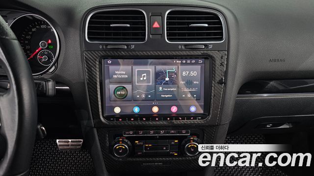 Volkswagen Golf 2010 — photo 14