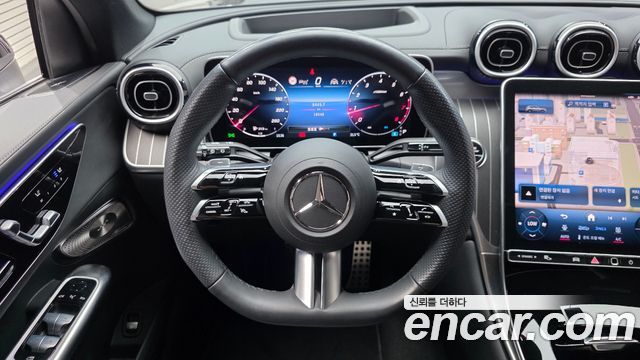 Mercedes-Benz GLC-Class 2024 — photo 19