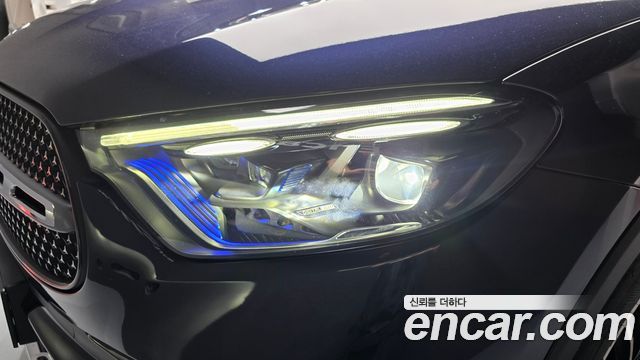 Mercedes-Benz GLC-Class 2024 — photo 8
