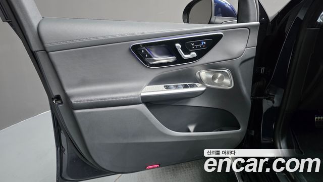 Mercedes-Benz GLC-Class 2024 — photo 14