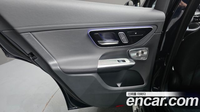 Mercedes-Benz GLC-Class 2024 — photo 15
