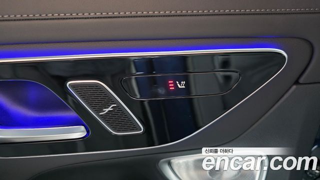 Mercedes-Benz GLC-Class 2024 — photo 29