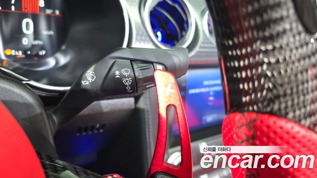 Ford Mustang 2021 — photo 27