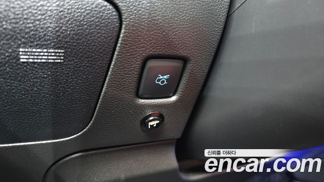 Ford Mustang 2021 — photo 32