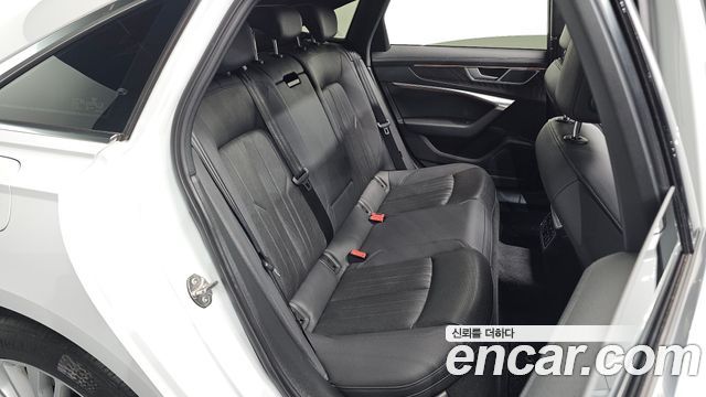 Audi A6 2020 — photo 17