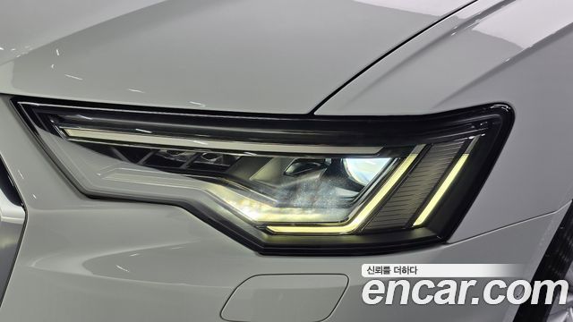 Audi A6 2020 — photo 8