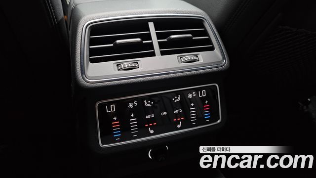 Audi A6 2020 — photo 31
