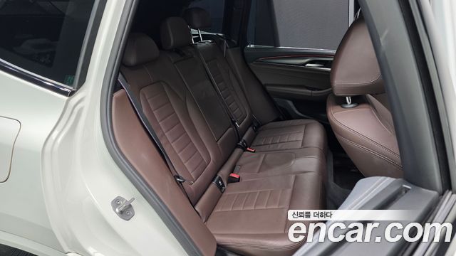 BMW X3 2022 — photo 17
