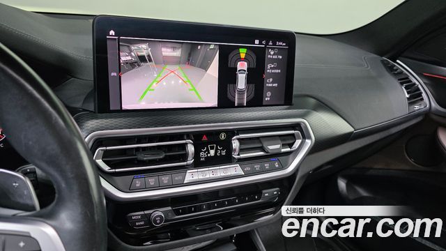 BMW X3 2022 — photo 23