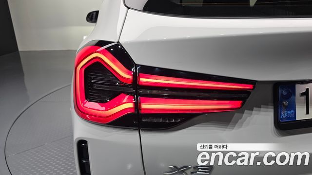 BMW X3 2022 — photo 9