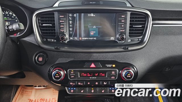 Kia Sorento 2018 — photo 17