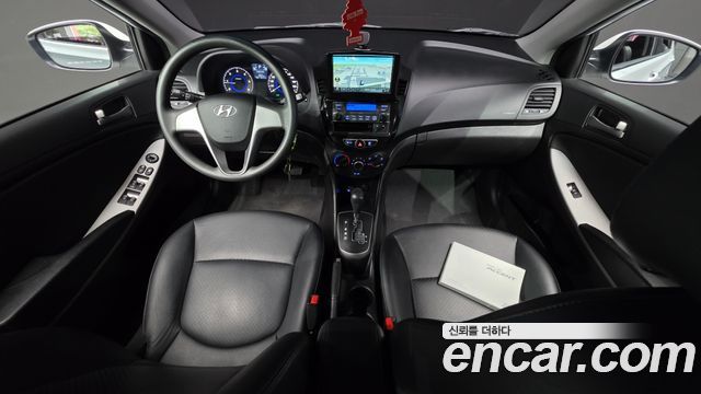 Hyundai Accent 2017 — photo 10