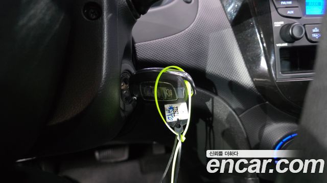 Hyundai Accent 2017 — photo 25