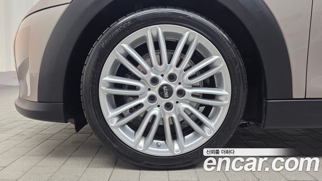 Mini Cooper 2023 — photo 5