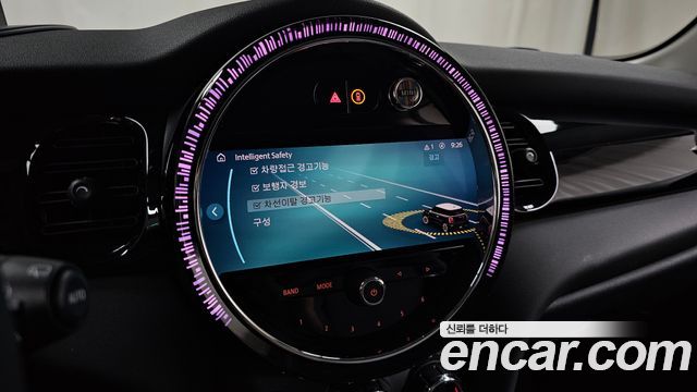 Mini Cooper 2023 — photo 21