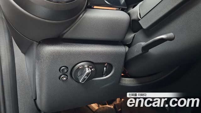 Mini Cooper 2023 — photo 25
