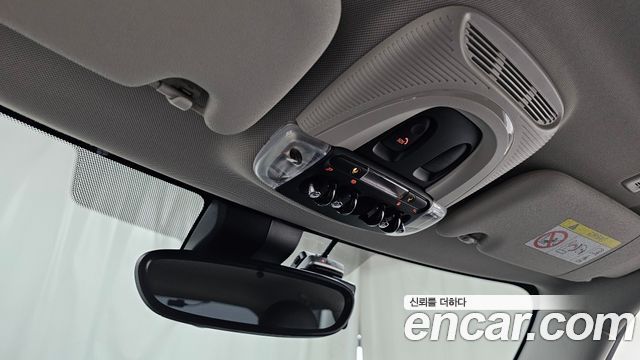 Mini Cooper 2023 — photo 27