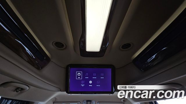 Kia Canival 2016 — photo 18