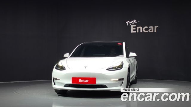 Tesla Model 3 2021 — photo 3