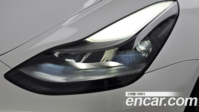 Tesla Model 3 2021 — photo 8