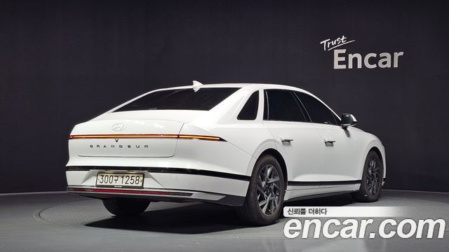 Hyundai Grandeur 2024 — photo 2