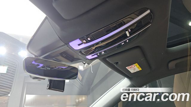 Porsche Cayenne 2023 — photo 21