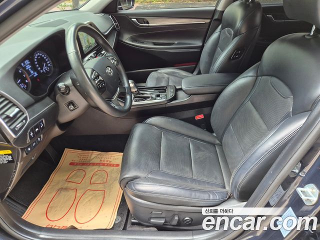 Hyundai Grandeur 2017 — photo 8