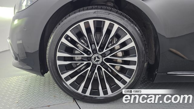 Mercedes-Benz S-Class 2021 — photo 5