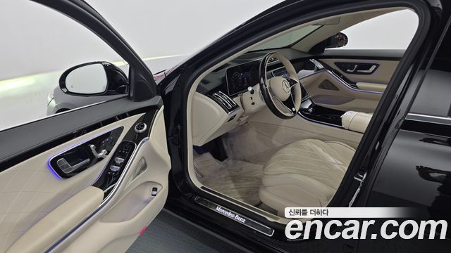 Mercedes-Benz S-Class 2021 — photo 13
