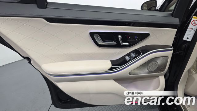 Mercedes-Benz S-Class 2021 — photo 15