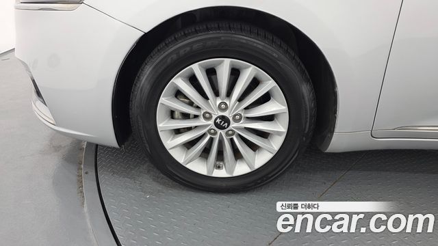 Kia K7 2016 — photo 5